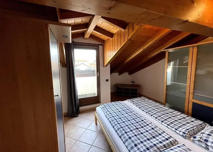 Apartament Attico Vista Lago In Centro *