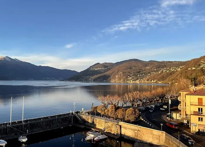 Attico Vista Lago In Centro Apartament *